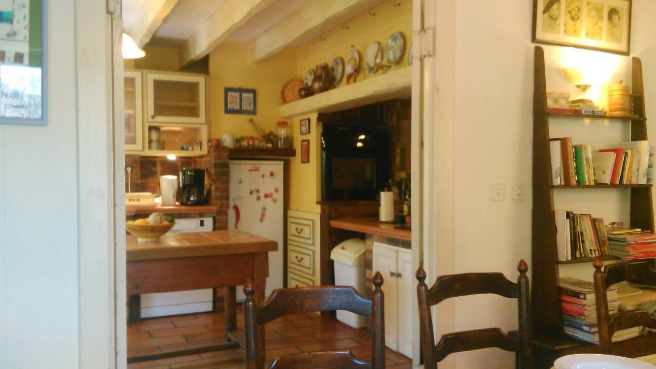 Maison La Luzienne - Lou Astiou Luz-Saint-Sauveur Luaran gambar