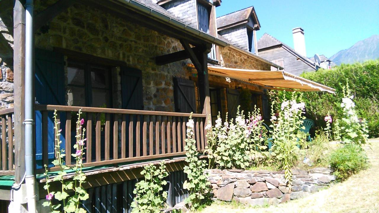 Maison La Luzienne - Lou Astiou Luz-Saint-Sauveur Luaran gambar