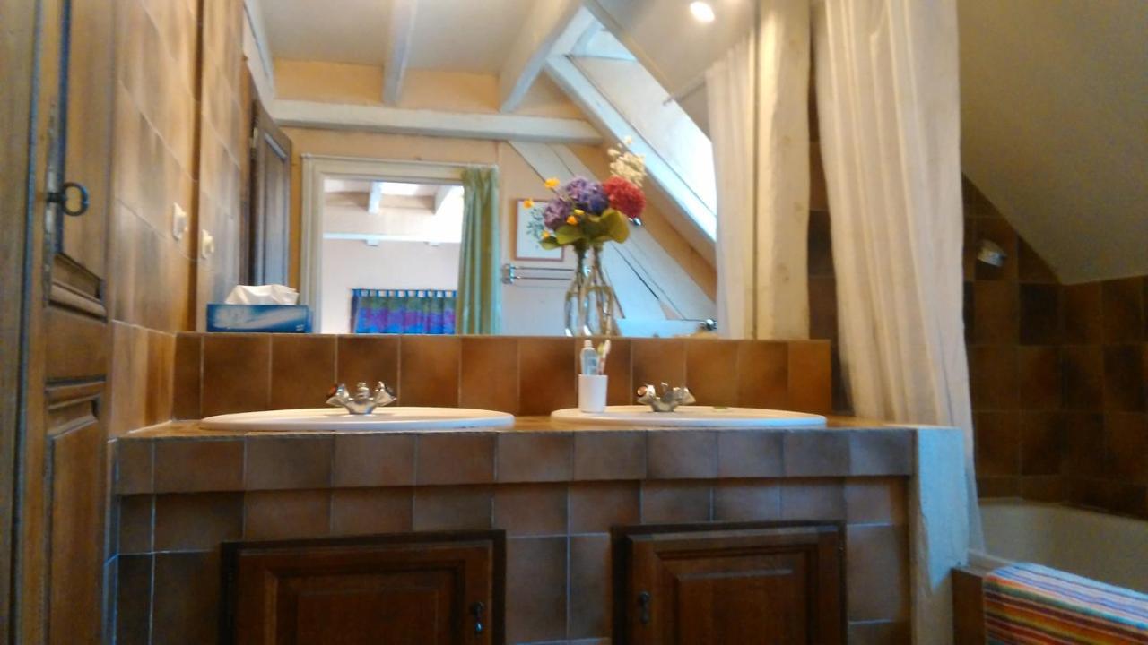 Maison La Luzienne - Lou Astiou Luz-Saint-Sauveur Luaran gambar